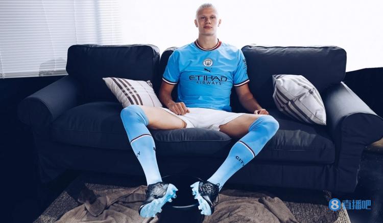 15场11球！19岁亿元小妖搅动冬窗，利物浦抢得赢吗？