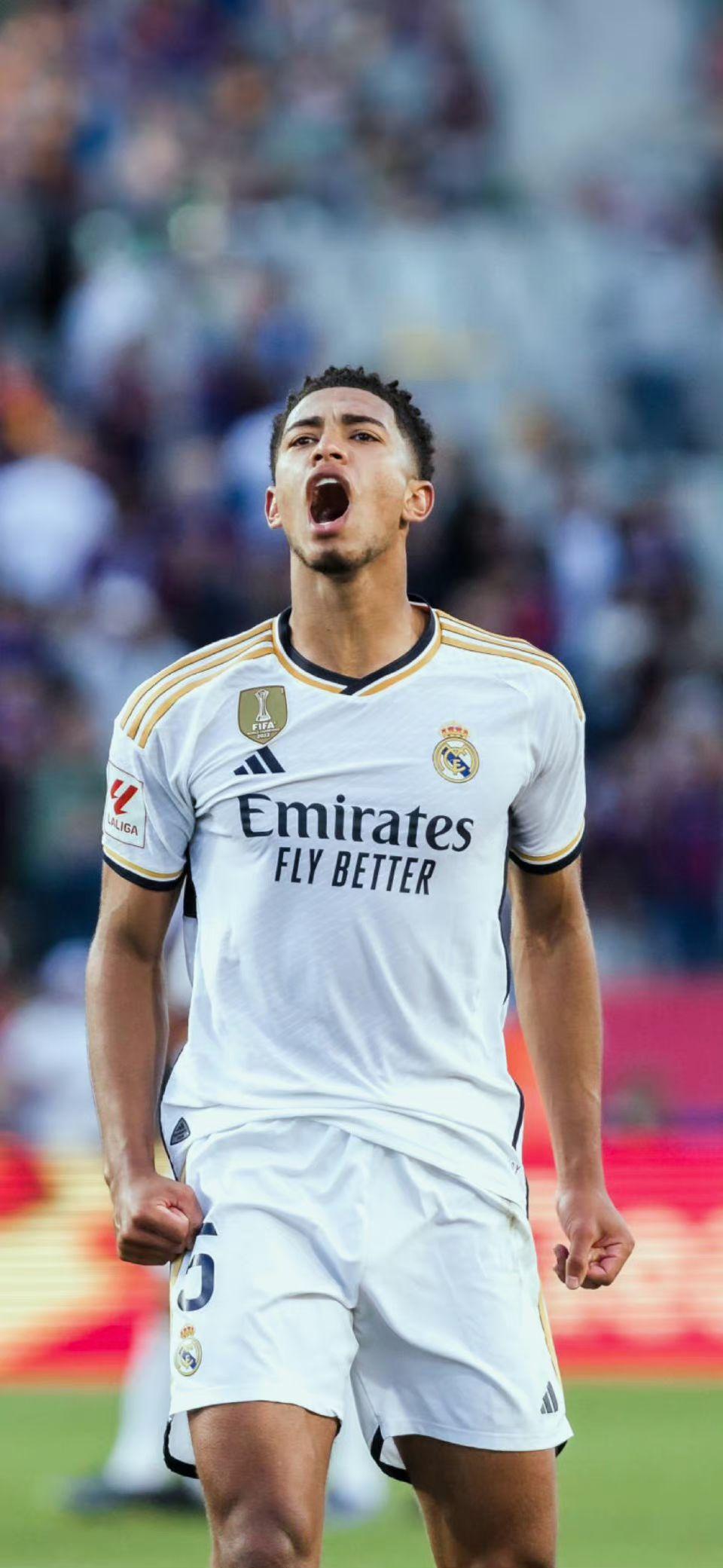 手感火热！拉文三节三分10中8爆砍37分5篮板