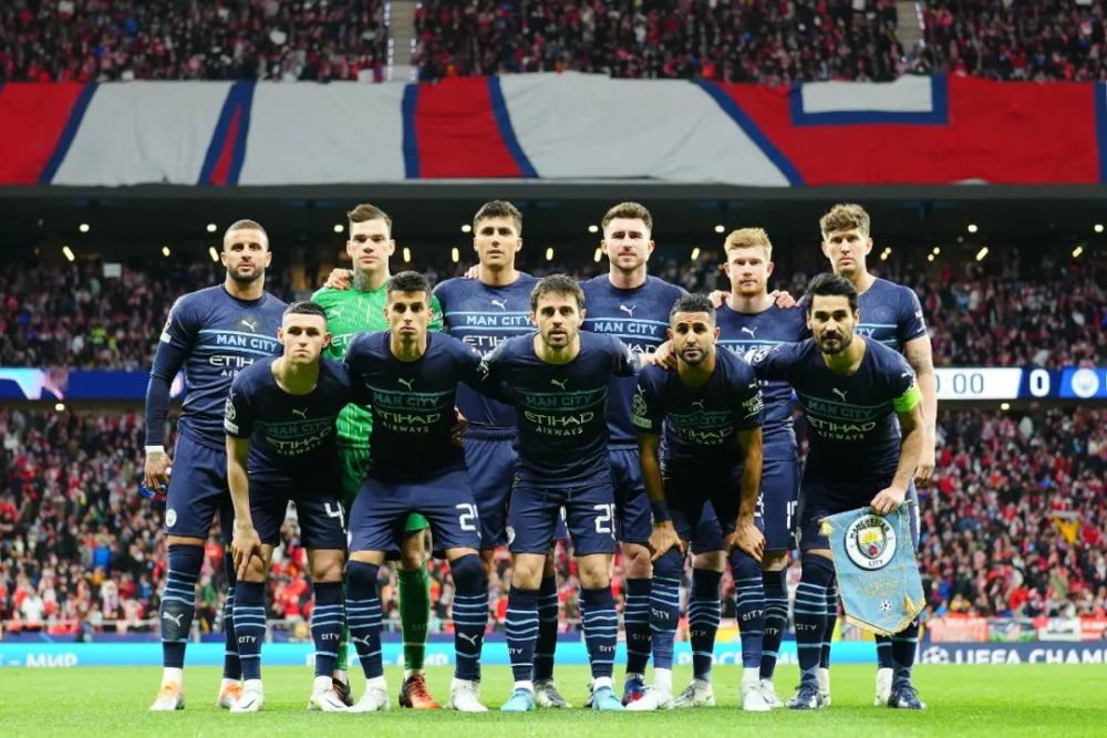 意甲战报：博纳佐利点射萨纳布里亚建功，克雷莫纳2-0莱切