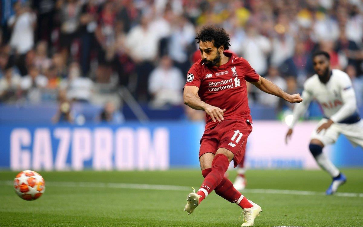 足协杯决赛——中国足坛本年度最后一场焦点战！明晚...