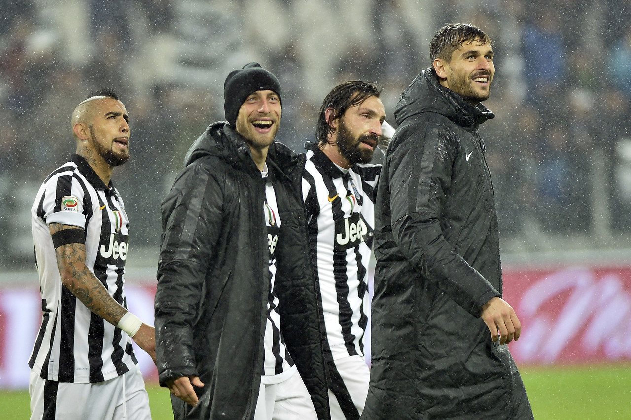 梅西的冠军总数比同期世界上任何俱乐部的冠军总数都要更多！