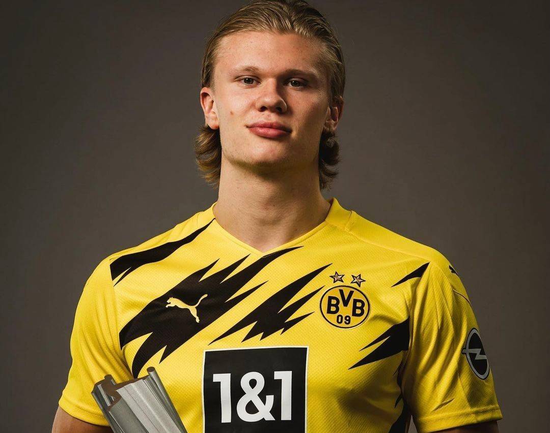 TA：孔帕尼相较图赫尔谦逊很多，不会对高层、球员评头论足