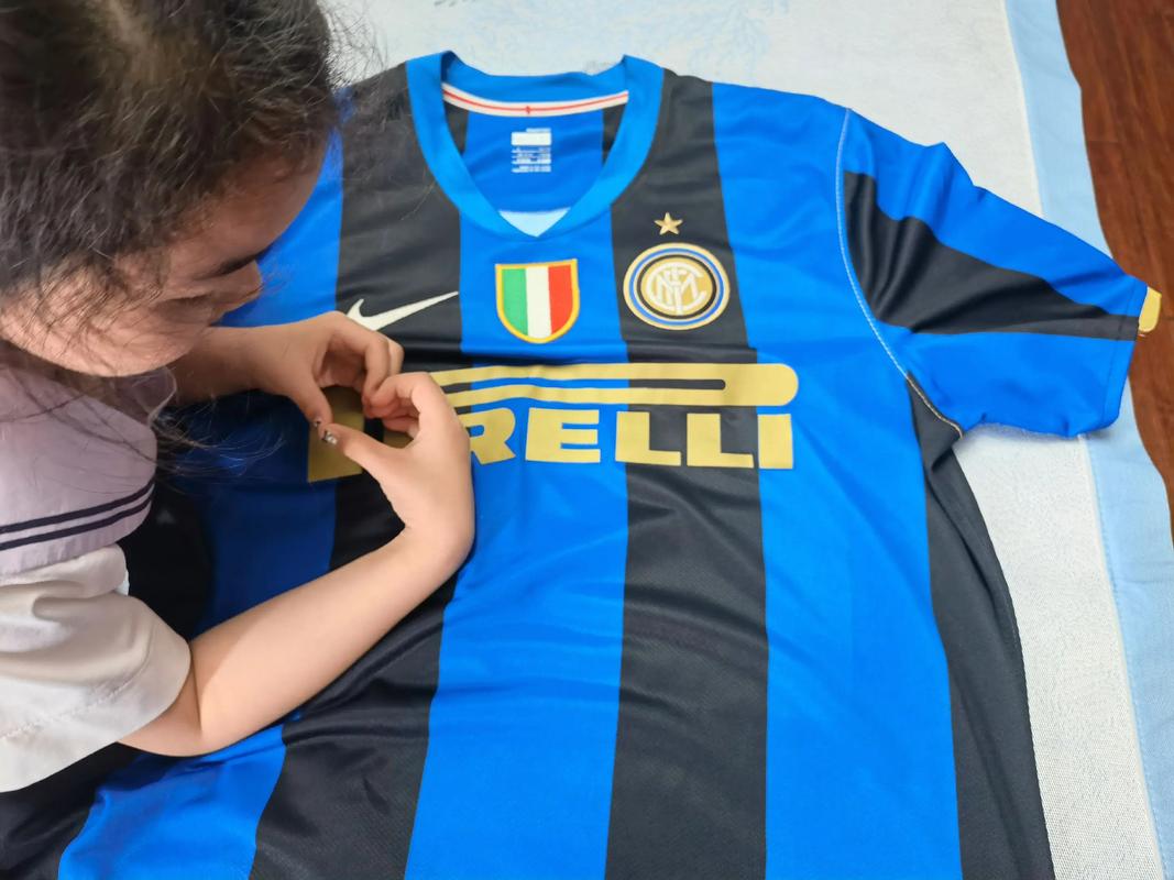 西班牙战胜德国卫冕女足欧国联，大都会球场吸引超5万人观赛